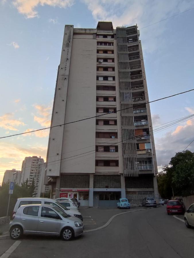 Apartment Bella Rijeka Exterior photo